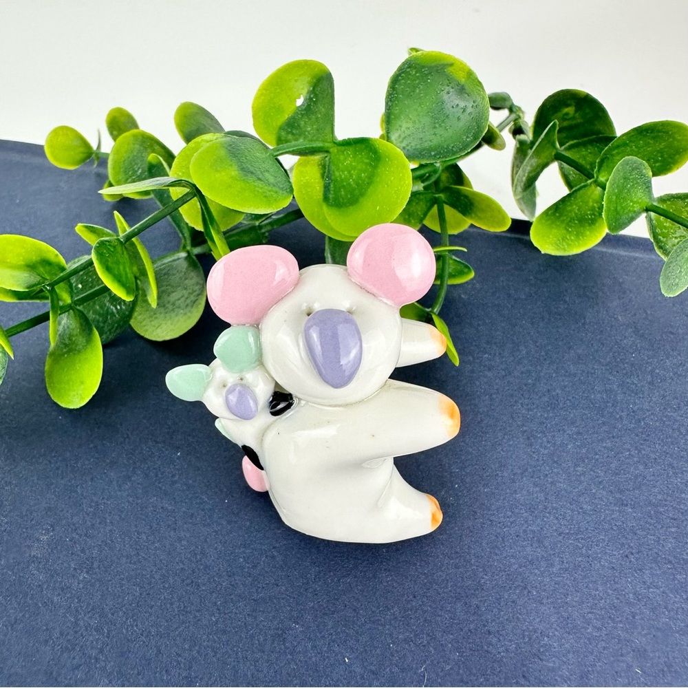 Vintage Mini Koala with baby figurine